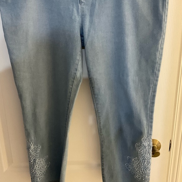 Cropped jeans - Picture 3 of 3